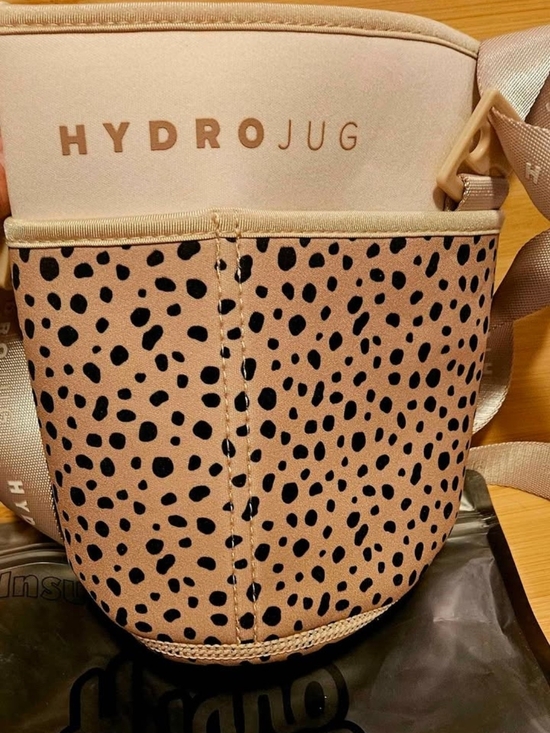 HydroJug Handbags - HydroJug Leopard Print Crossbody Bottle Bag